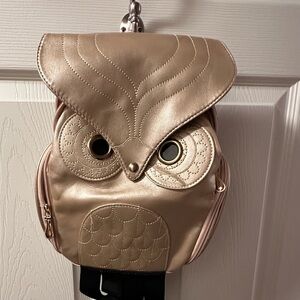 Angry owl back pack!!
For kids or adults!!! So cute